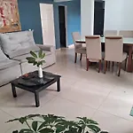Smilesurf House
